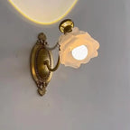 Applique murale moderne en verre à motif floral et LED, câblée, avec 2 lumières