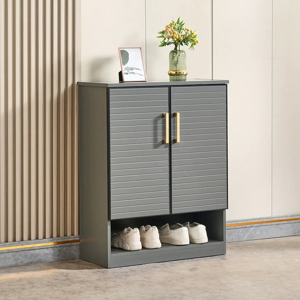Meuble à chaussures gris métal avec étagère inférieure ouverte