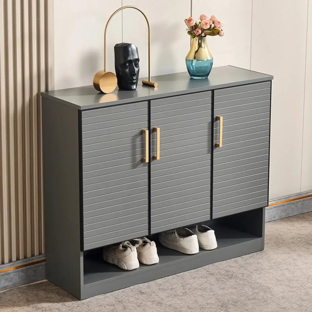 Meuble à chaussures gris métal avec étagère inférieure ouverte
