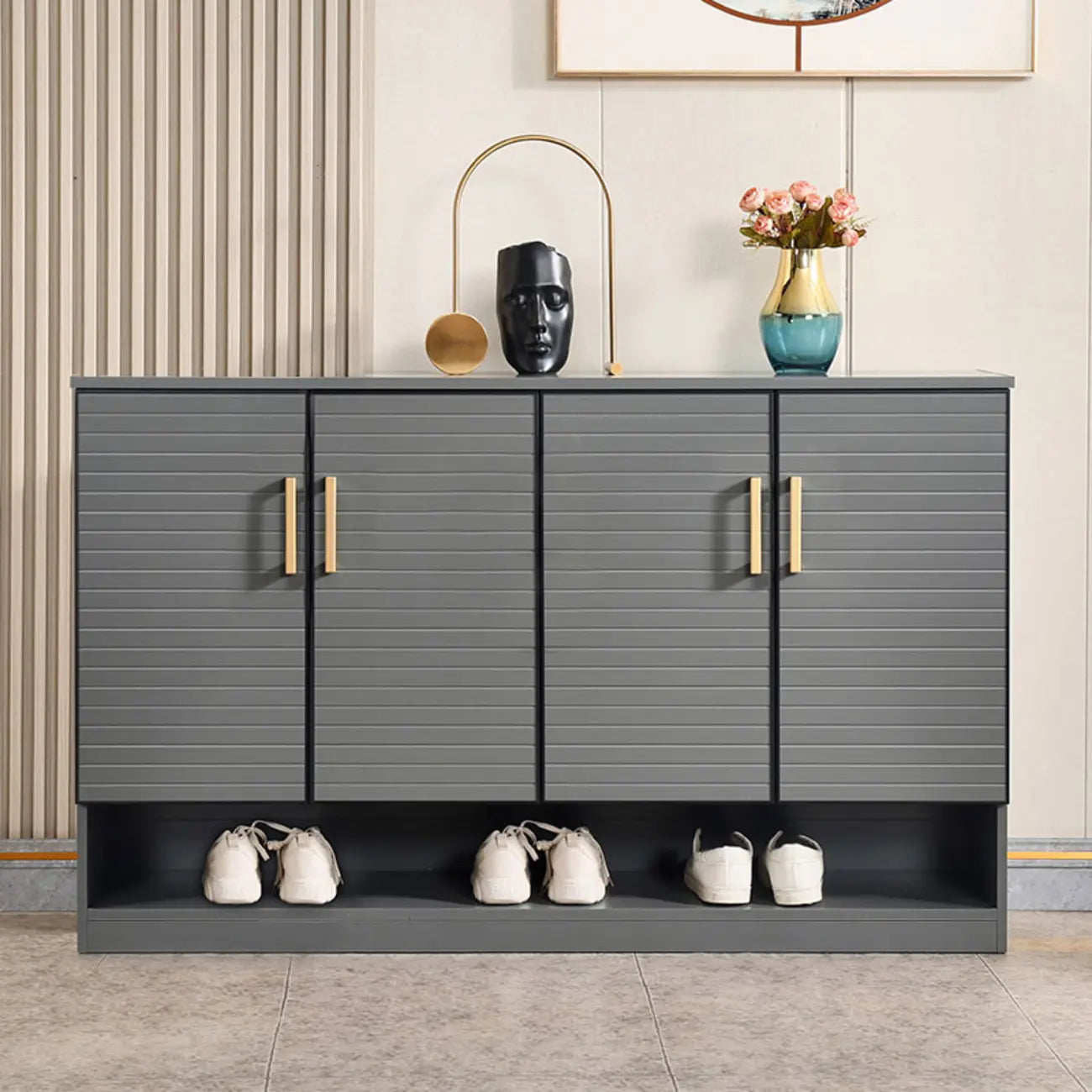 Meuble à chaussures gris métal avec étagère inférieure ouverte