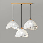 Suspension moderne à plusieurs lampes, design réglable en forme de dôme, avec finitions en bois, idéale pour la salle à manger.