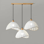 Suspension moderne à plusieurs lampes, design réglable en forme de dôme, avec finitions en bois, idéale pour la salle à manger.