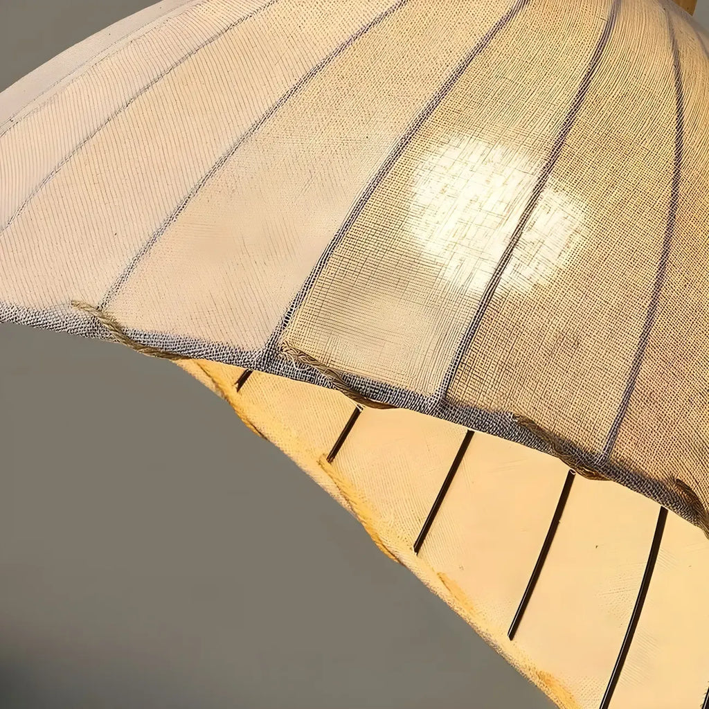 Suspension moderne à plusieurs lampes, design réglable en forme de dôme, avec finitions en bois, idéale pour la salle à manger.