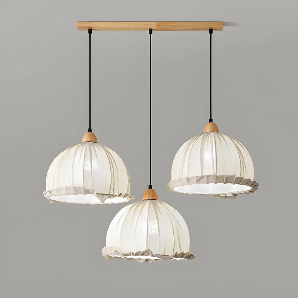 Suspension moderne à plusieurs lampes, design réglable en forme de dôme, avec finitions en bois, idéale pour la salle à manger.