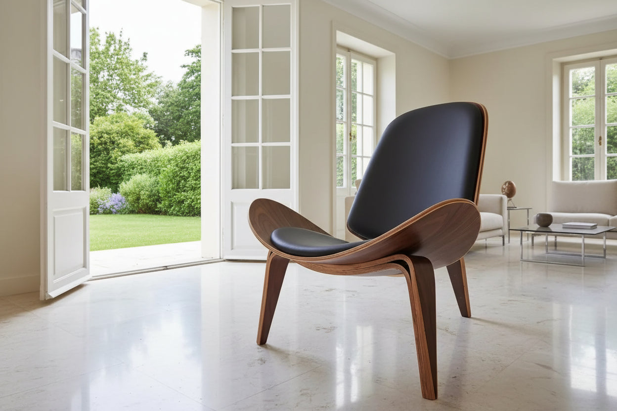 Fauteuil d'appoint scandinave en cuir et lin avec structure en bois