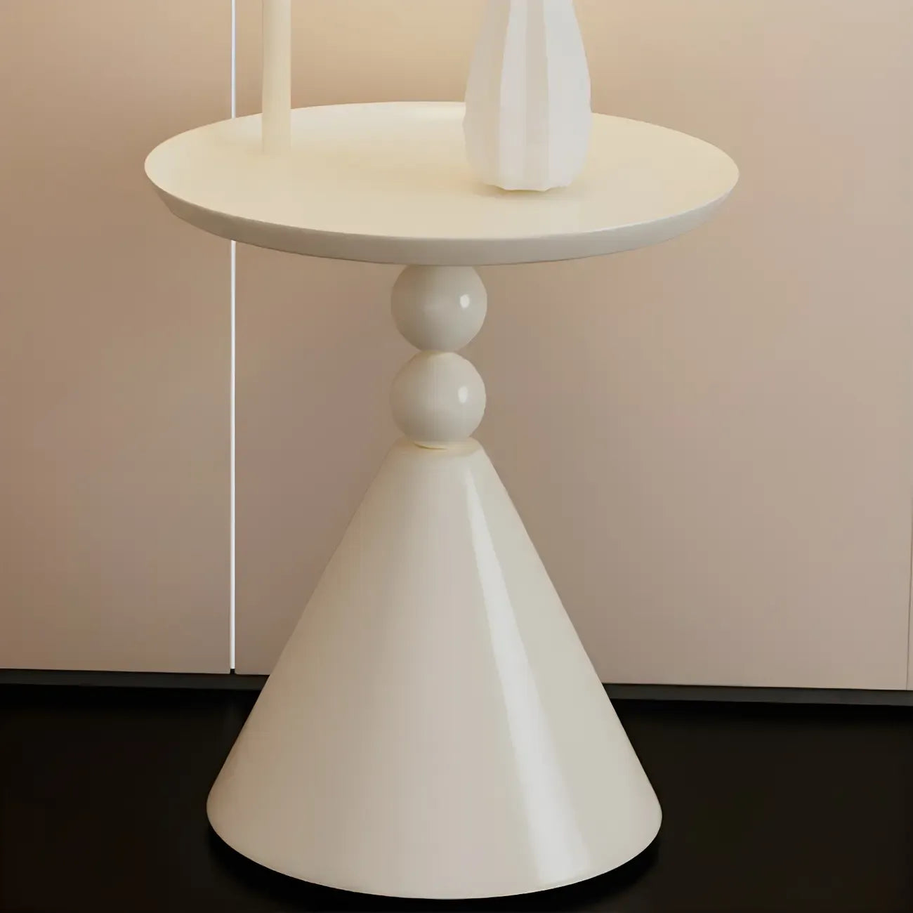 Lampadaire contemporain en métal noir avec table d'appoint