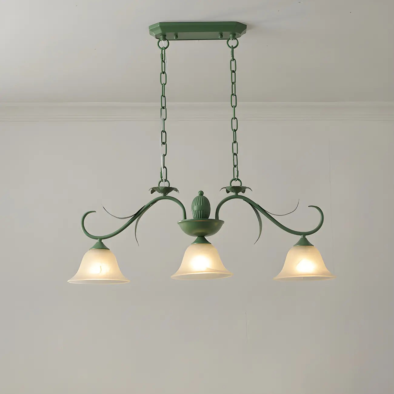 Suspension florale à 3 lumières en verre vert pour îlot de cuisine