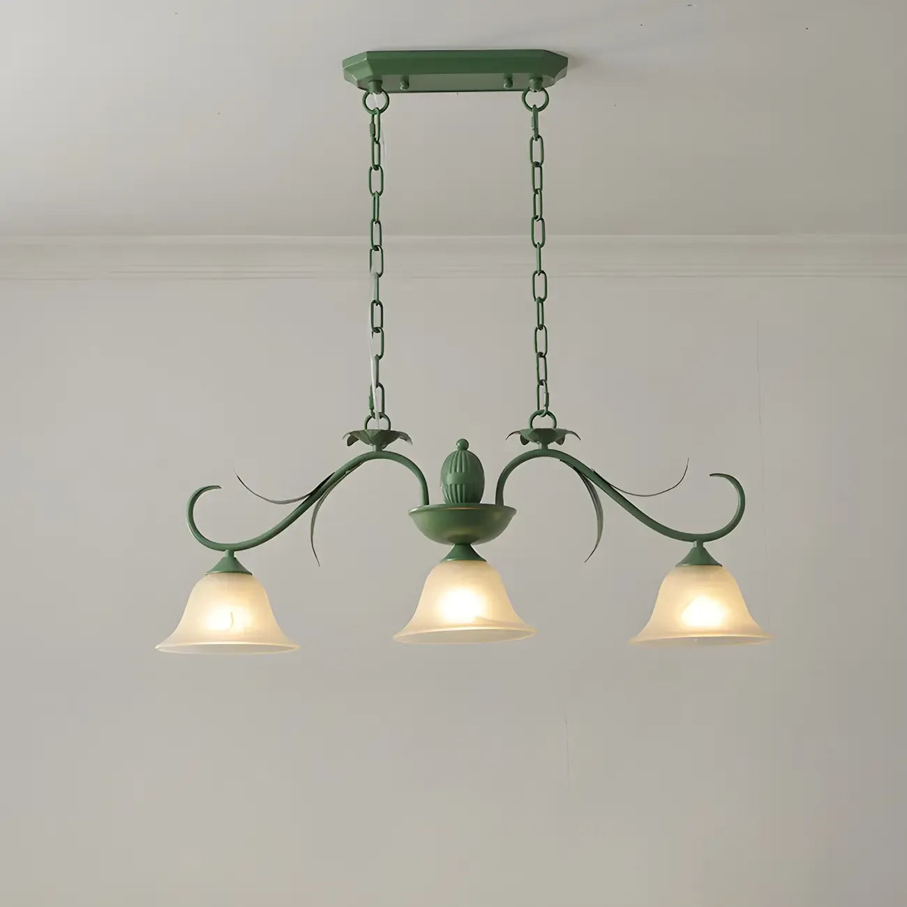 Suspension florale à 3 lumières en verre vert pour îlot de cuisine