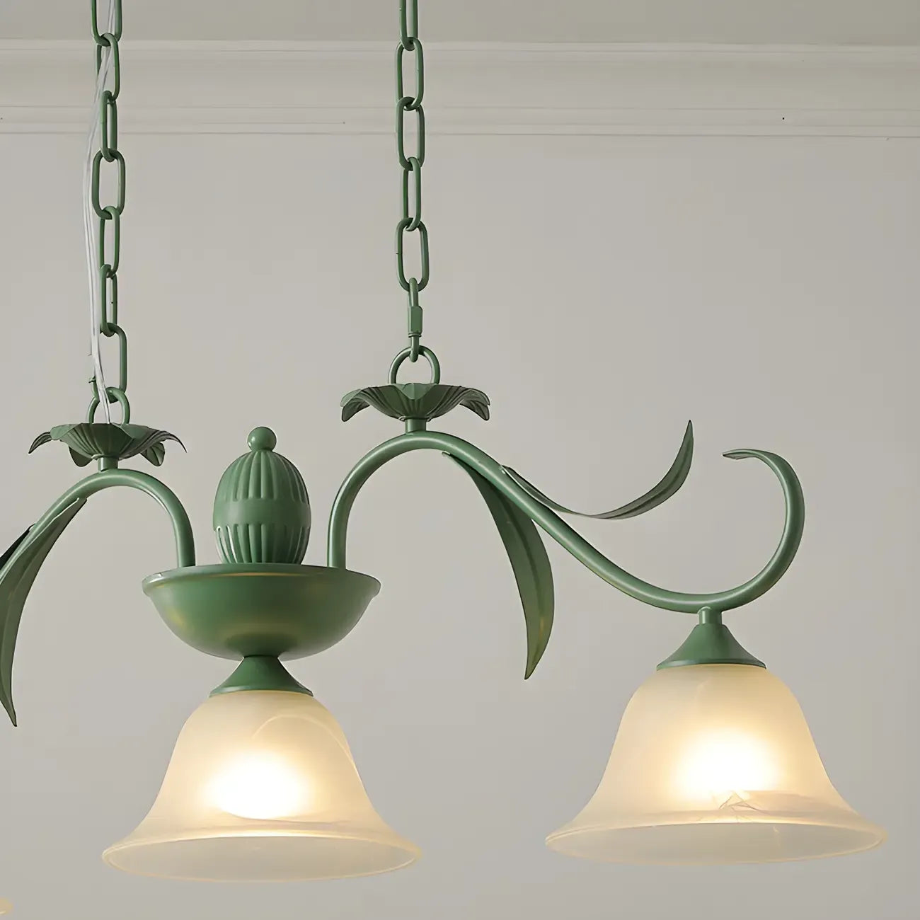 Suspension florale à 3 lumières en verre vert pour îlot de cuisine