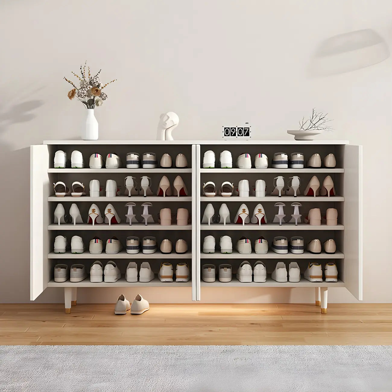Meuble à chaussures en bois vert avec étagères réglables