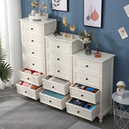 Commode classique en bois ivoire avec pieds boule et tiroirs