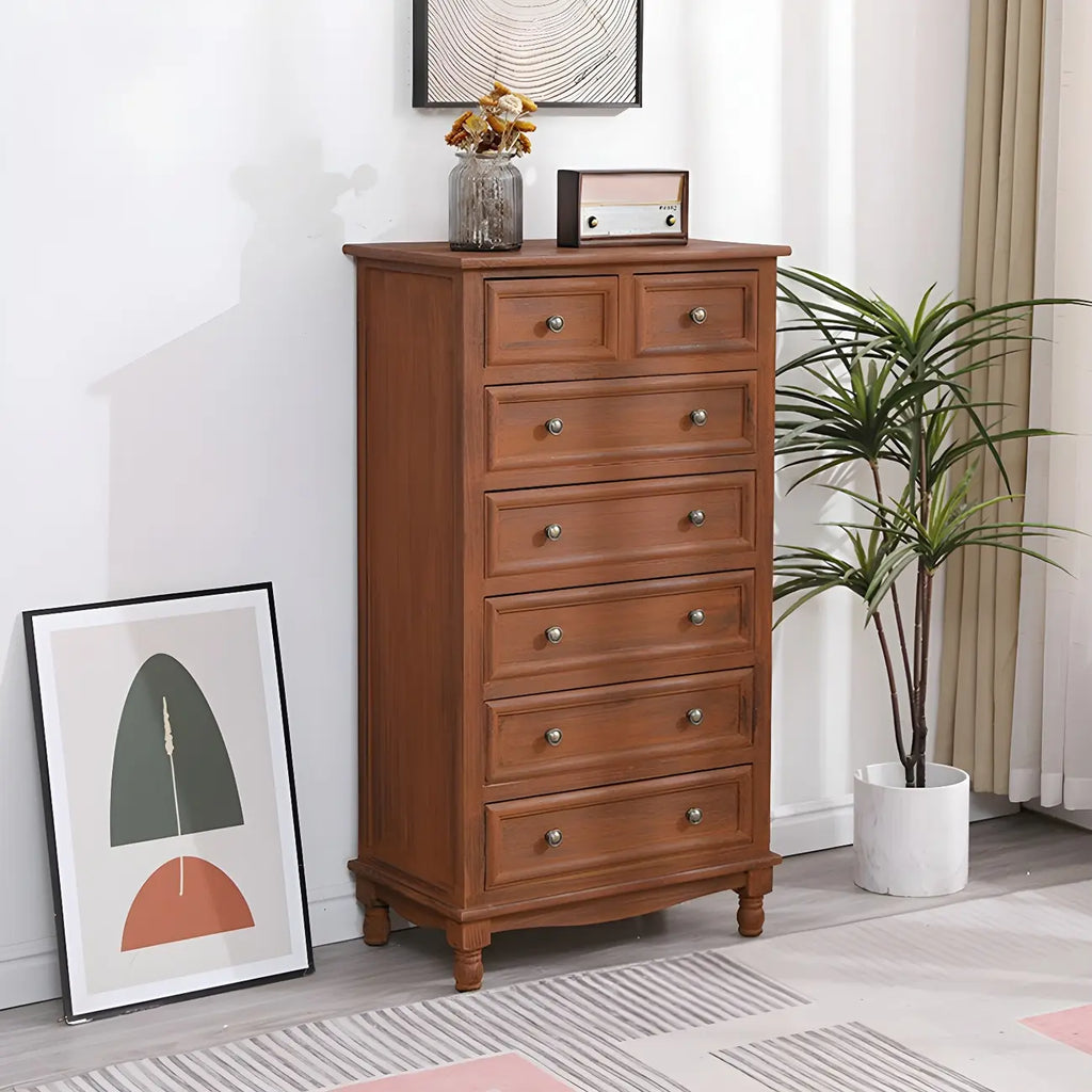 Commode classique en bois ivoire avec pieds boule et tiroirs