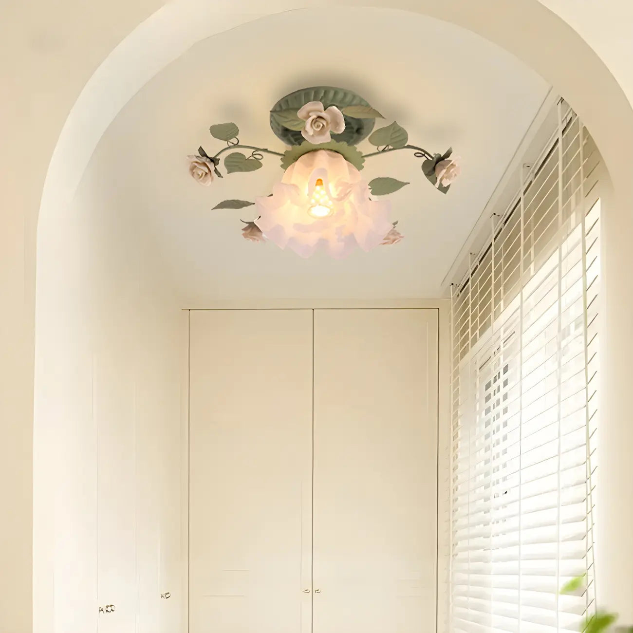 Élégante mini lampe LED semi-encastrée en forme de fleur pour intérieur
