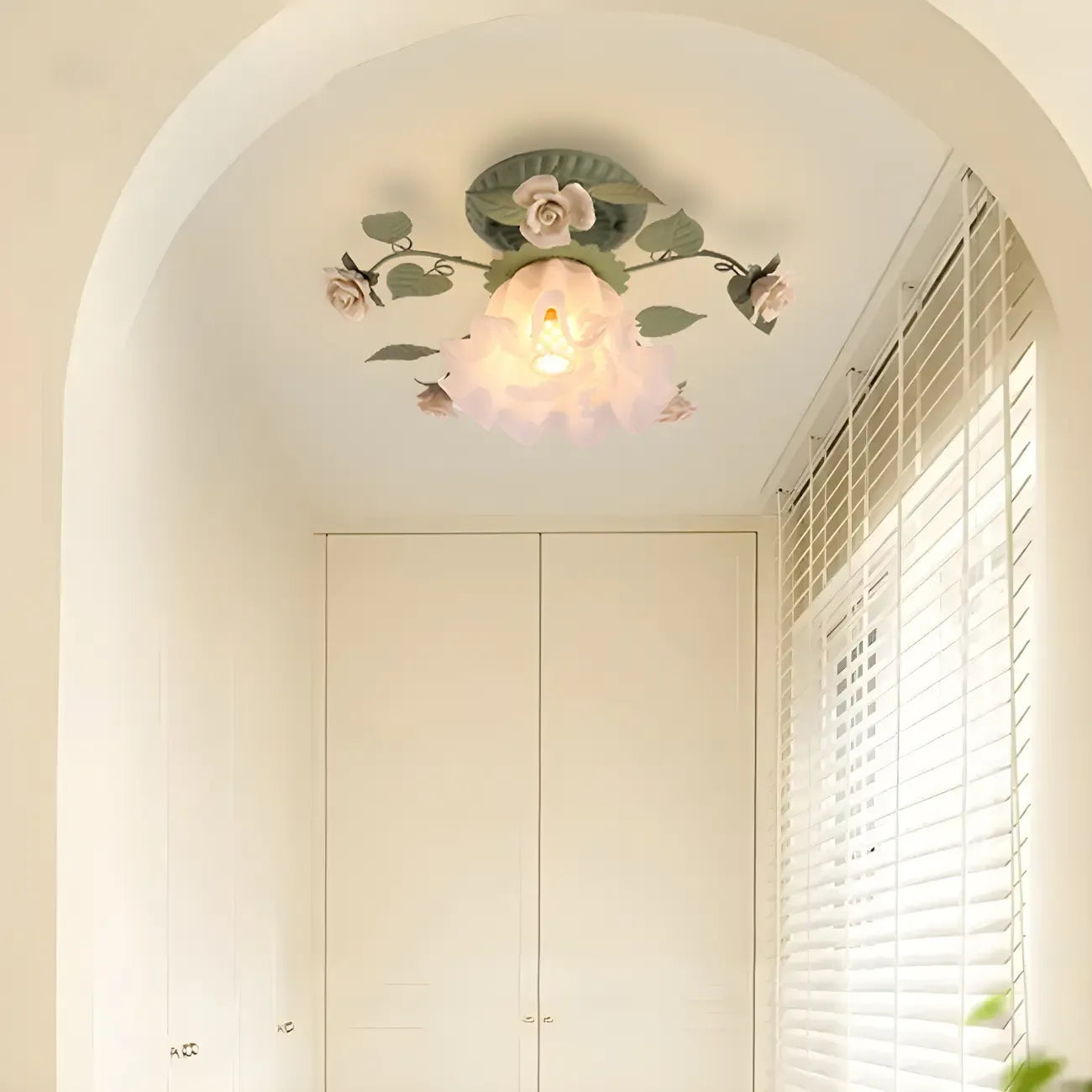 Élégante mini lampe LED semi-encastrée en forme de fleur pour intérieur