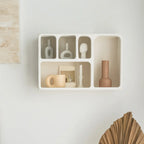 Présentoir mural élégant en bois blanc