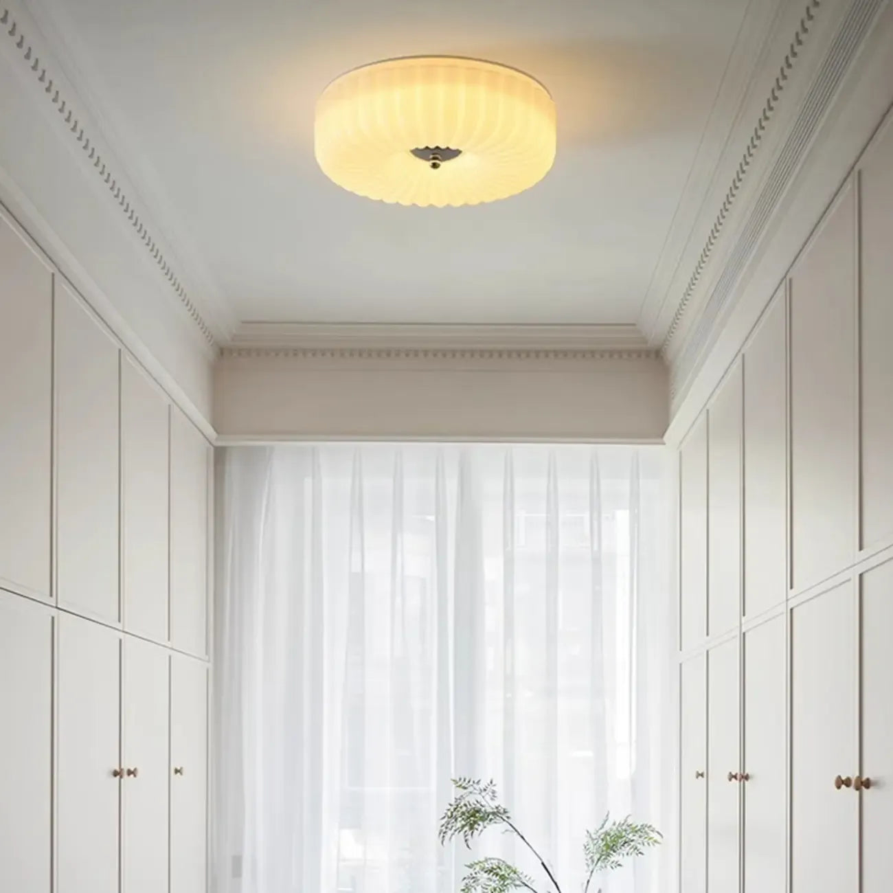 Plafonnier LED encastré à intensité variable de style moderne du milieu du siècle