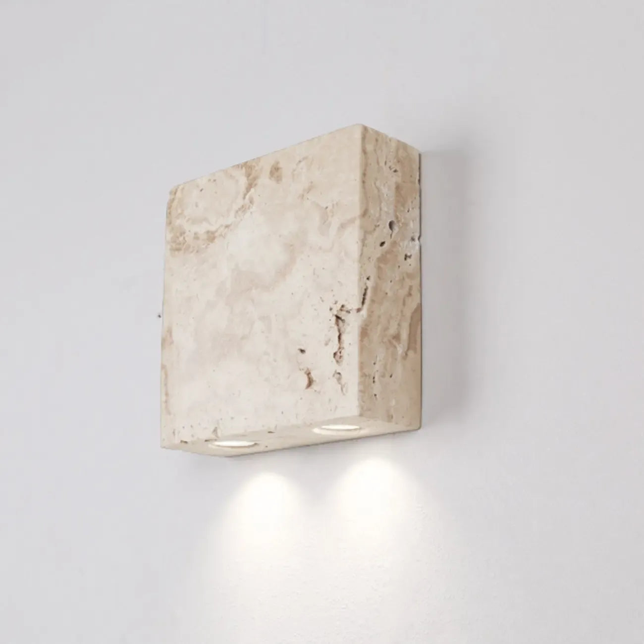 Applique murale moderne en pierre beige à lumière chaude