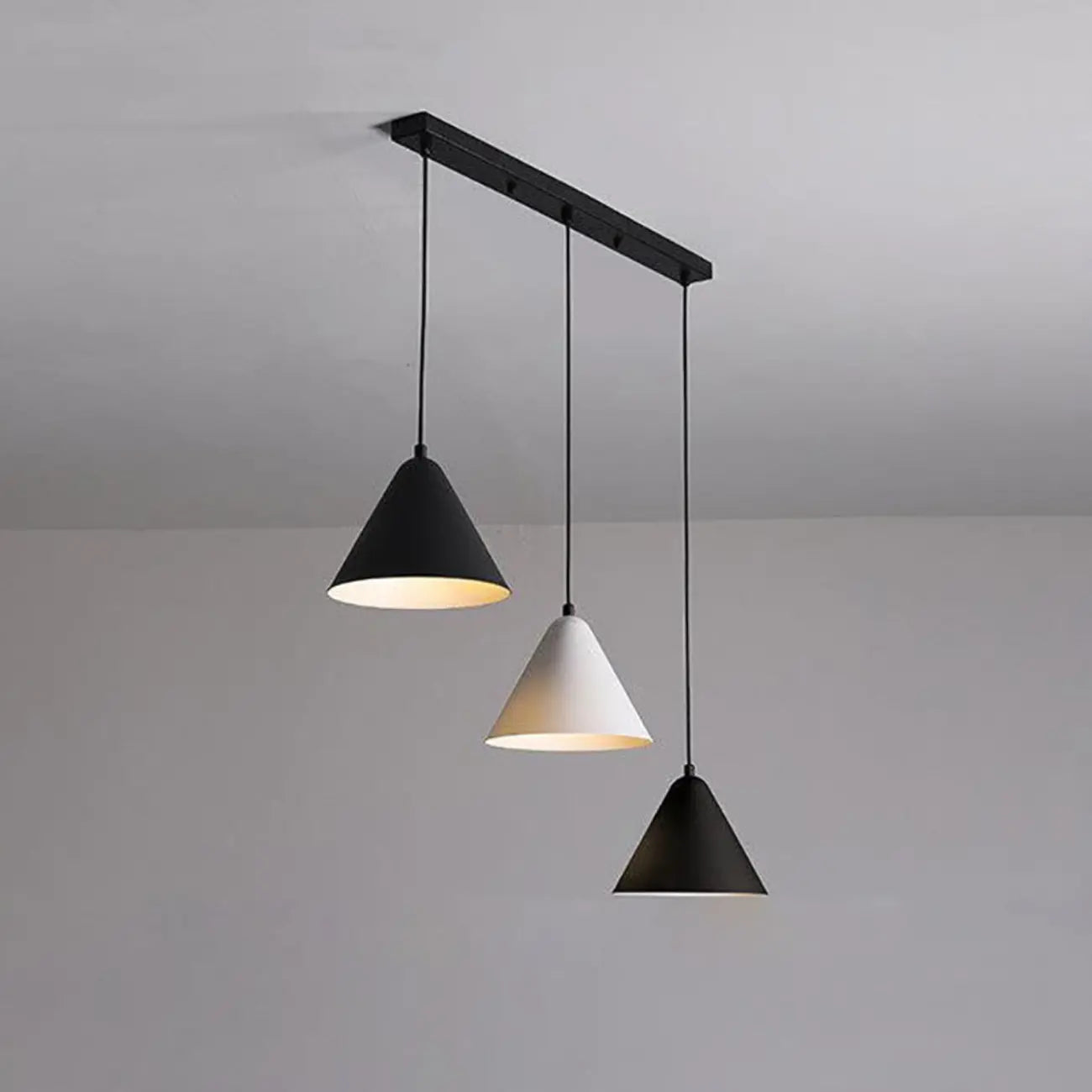 Suspension moderne conique en métal réglable pour îlot de cuisine