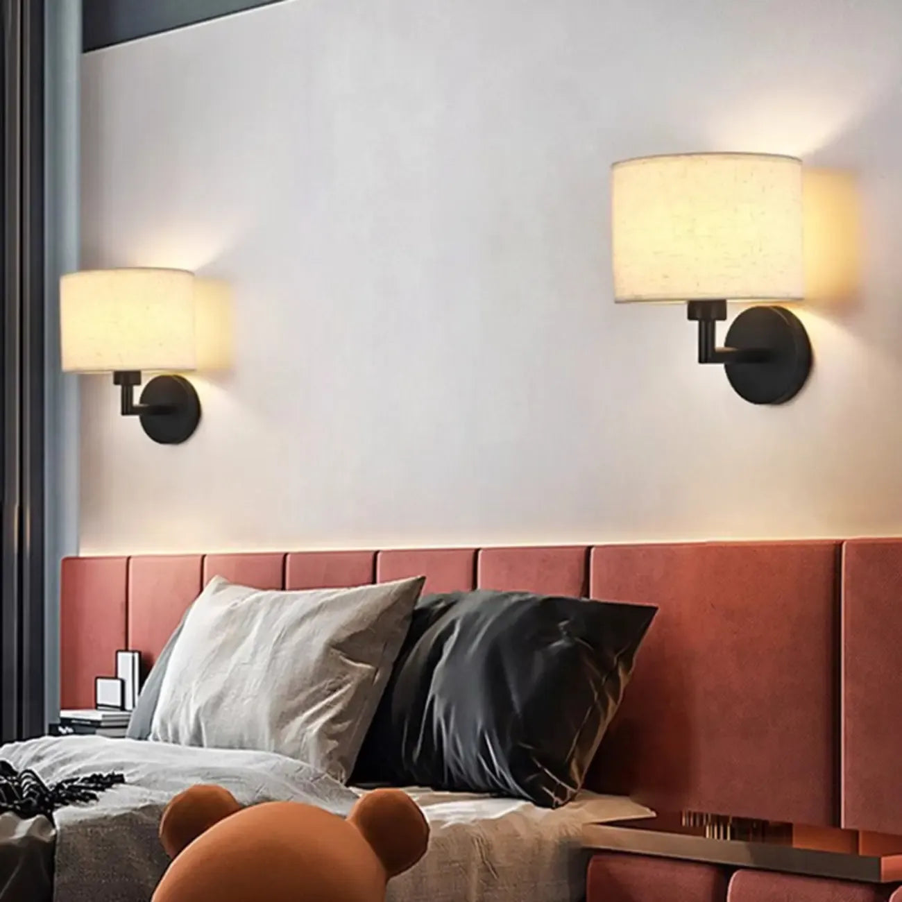 Applique murale contemporaine en métal et tissu, style tambour