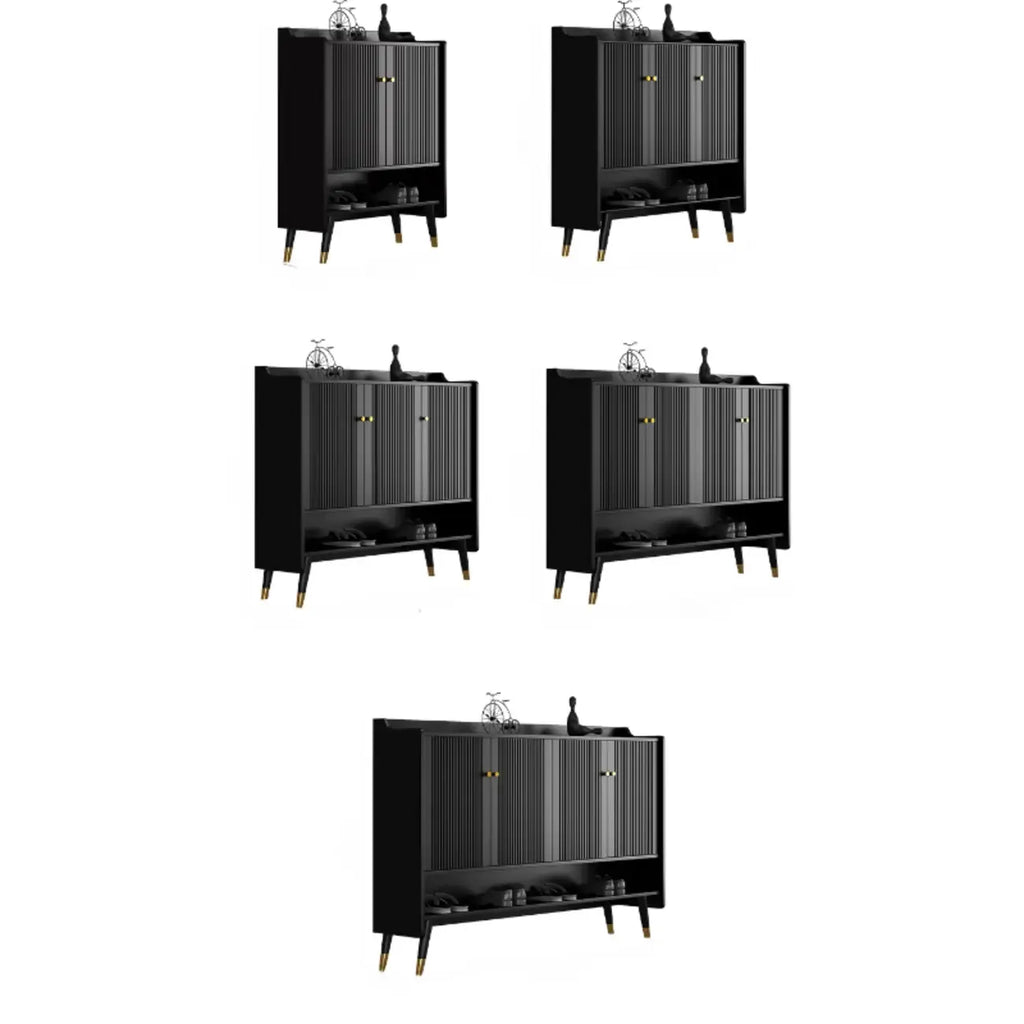 Meuble à chaussures d'entrée en bois noir avec portes