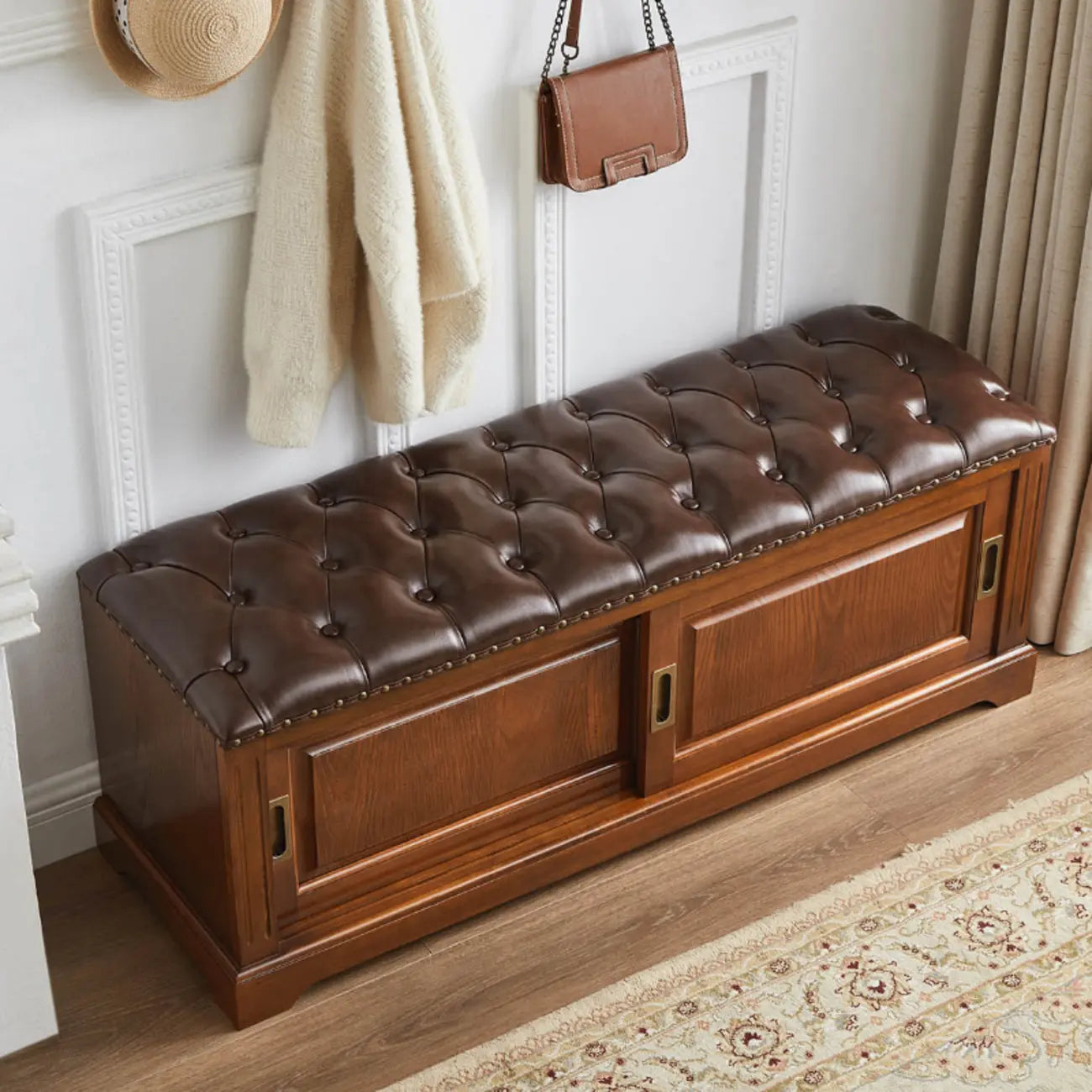 Banc de rangement à chaussures rétro en bois rembourré avec portes coulissantes