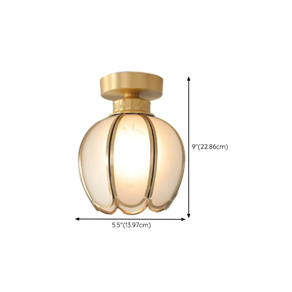 Plafonnier semi-encastré moderne en verre blanc et doré, style tambour.