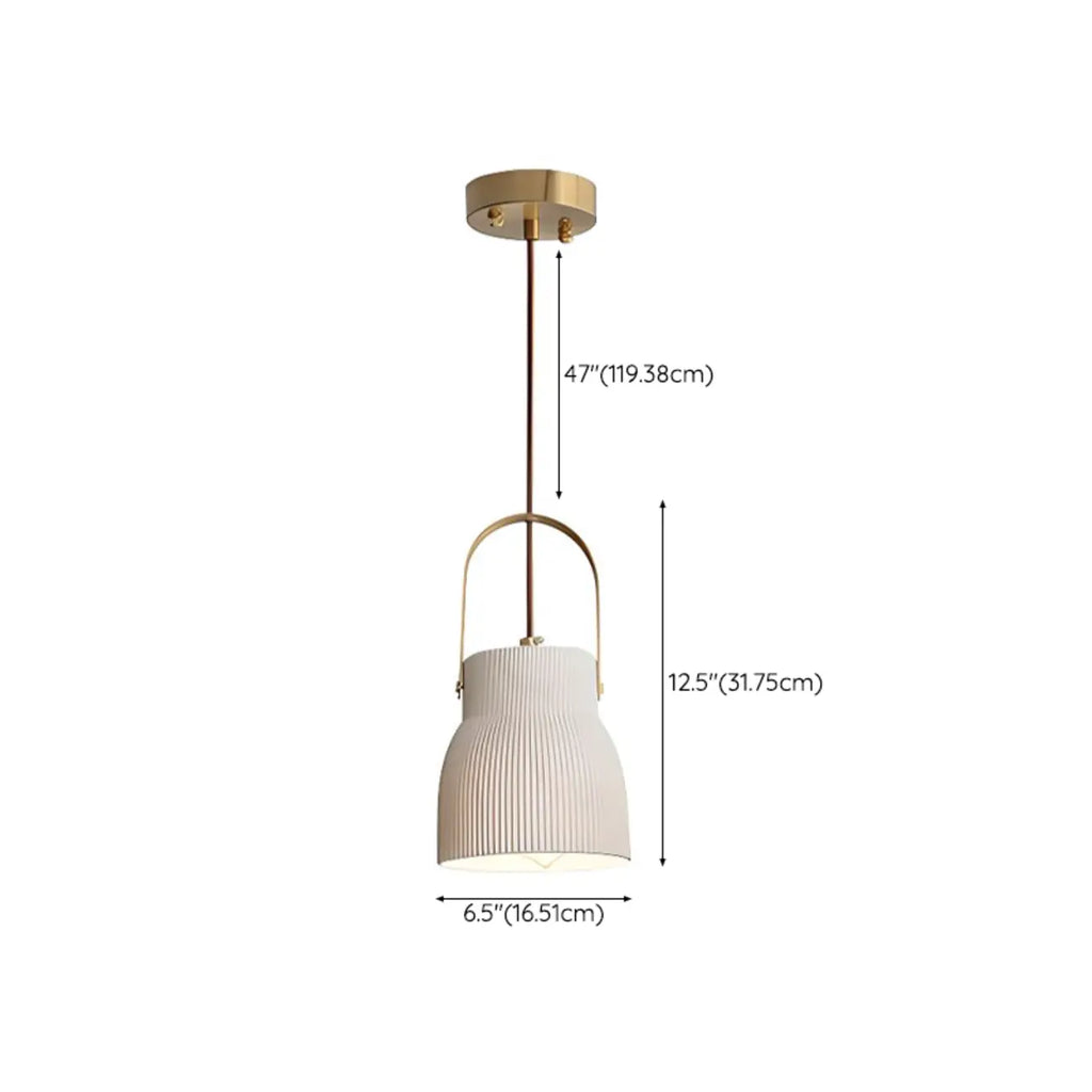 Suspension moderne en métal doré et céramique blanche côtelée