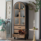 Meuble rustique en bois sur pied, de forme arquée, idéal pour la décoration du salon.