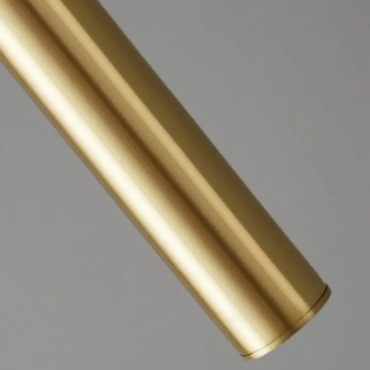 Applique murale LED cylindrique dorée élégante avec décoration en cristal
