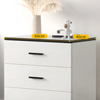 Armoire de rangement moderne en bois blanc avec accents dorés pour salon