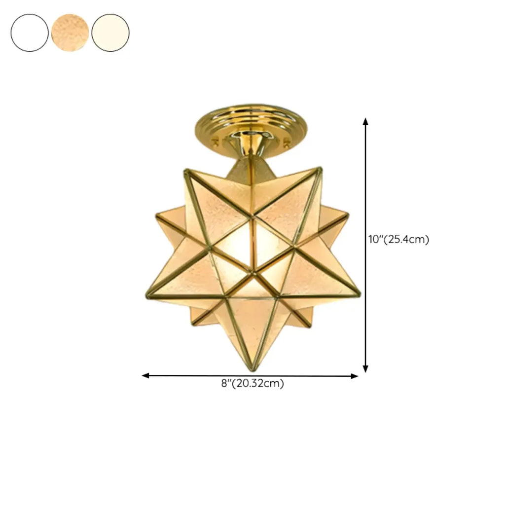 Plafonnier semi-encastré de style colonial avec abat-jour en verre doré en forme d'étoile