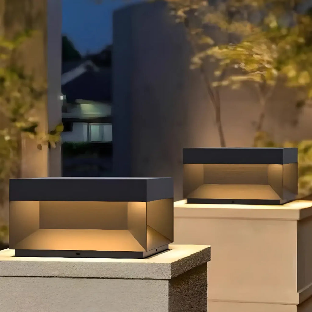 Lampadaires solaires géométriques modernes en métal noir pour l'extérieur