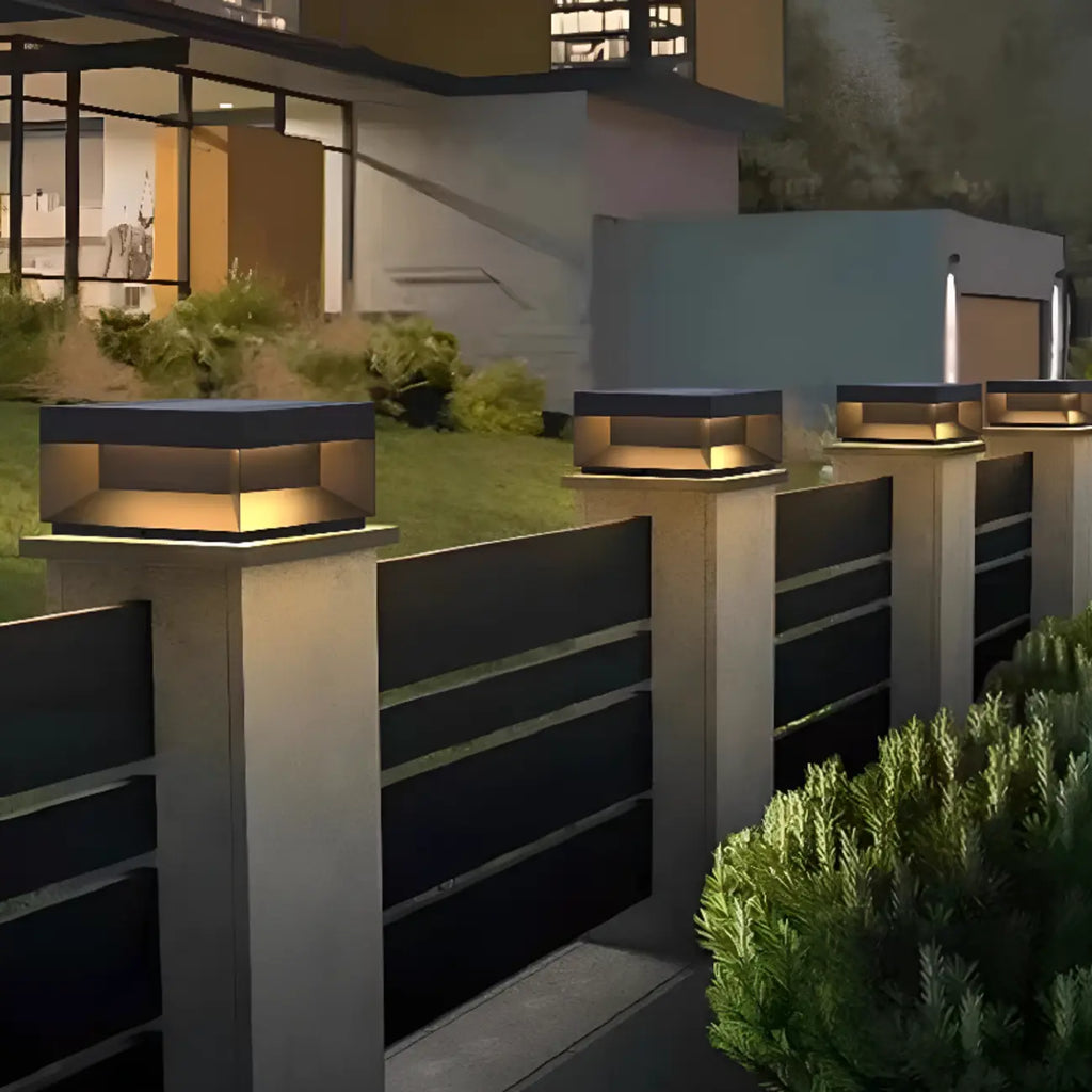 Lampadaires solaires géométriques modernes en métal noir pour l'extérieur