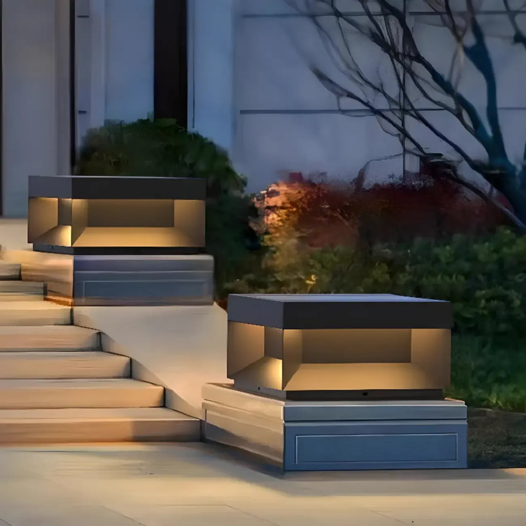 Lampadaires solaires géométriques modernes en métal noir pour l'extérieur