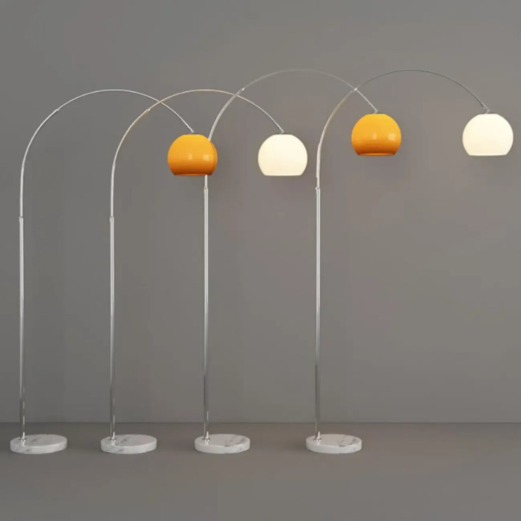 Lampadaire arqué moderne et réglable à brancher pour salon
