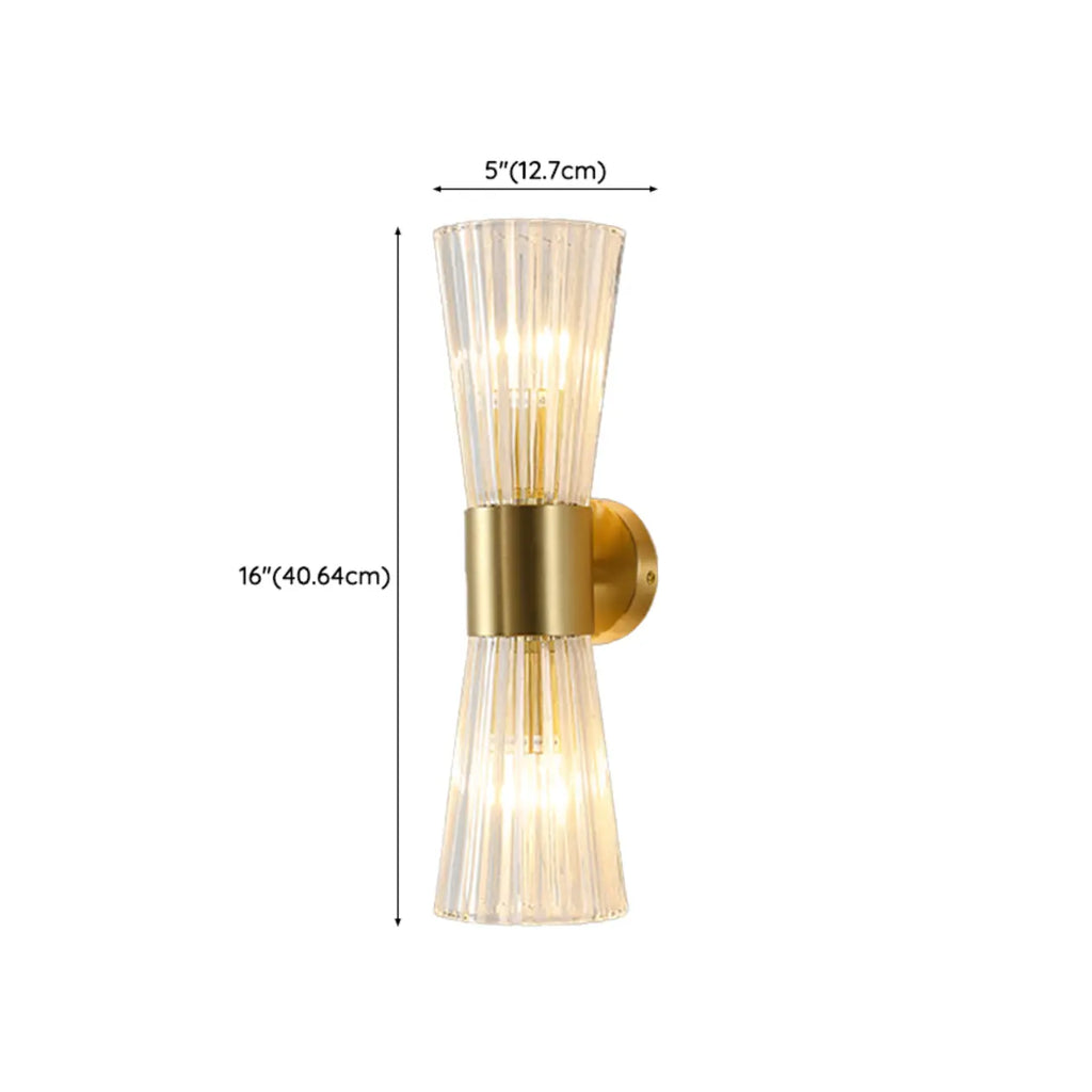Applique murale cylindrique en laiton avec abat-jour en verre pour la décoration de la chambre