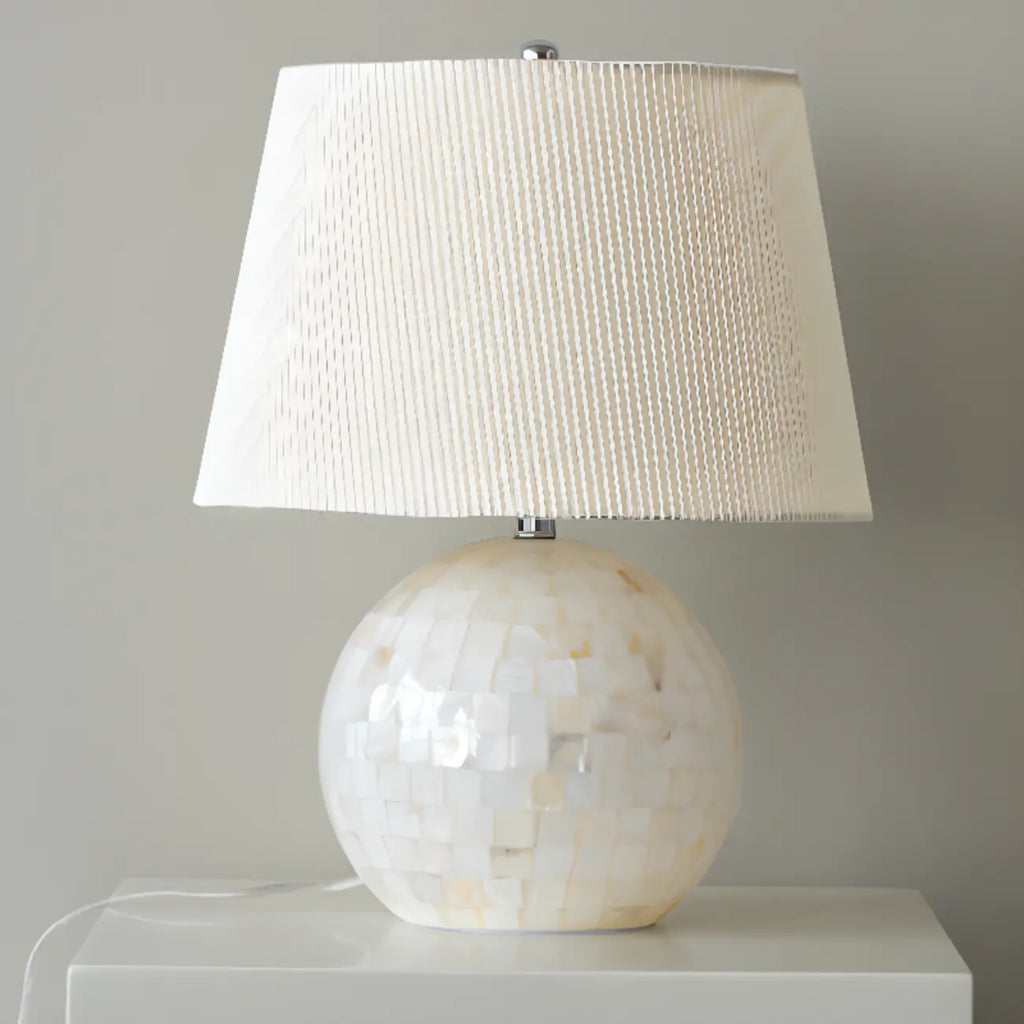 Lampe de table moderne en forme de coquillage avec abat-jour géométrique, LED