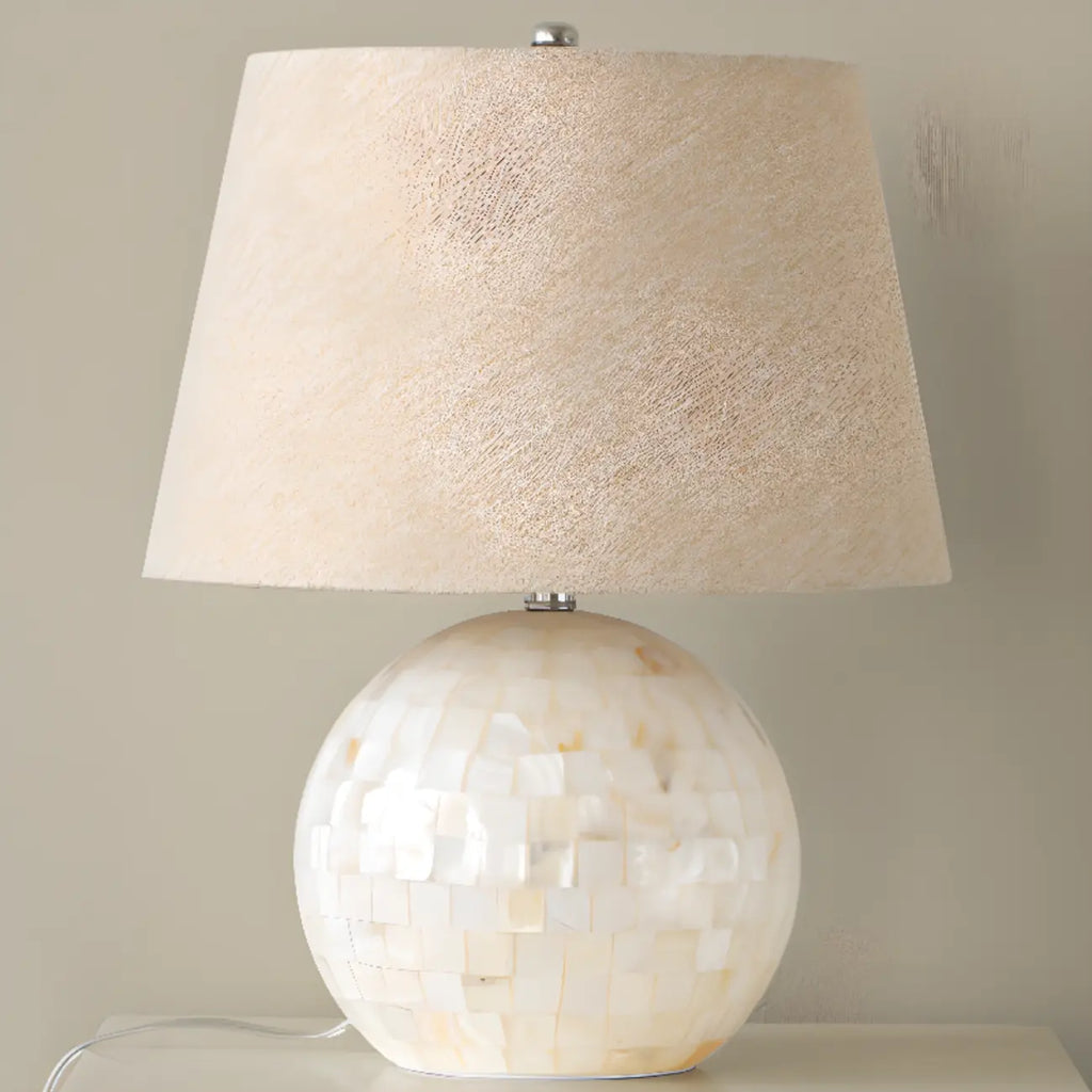 Lampe de table moderne en forme de coquillage avec abat-jour géométrique, LED