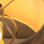 Lampe de table moderne en forme de coquillage avec abat-jour géométrique, LED