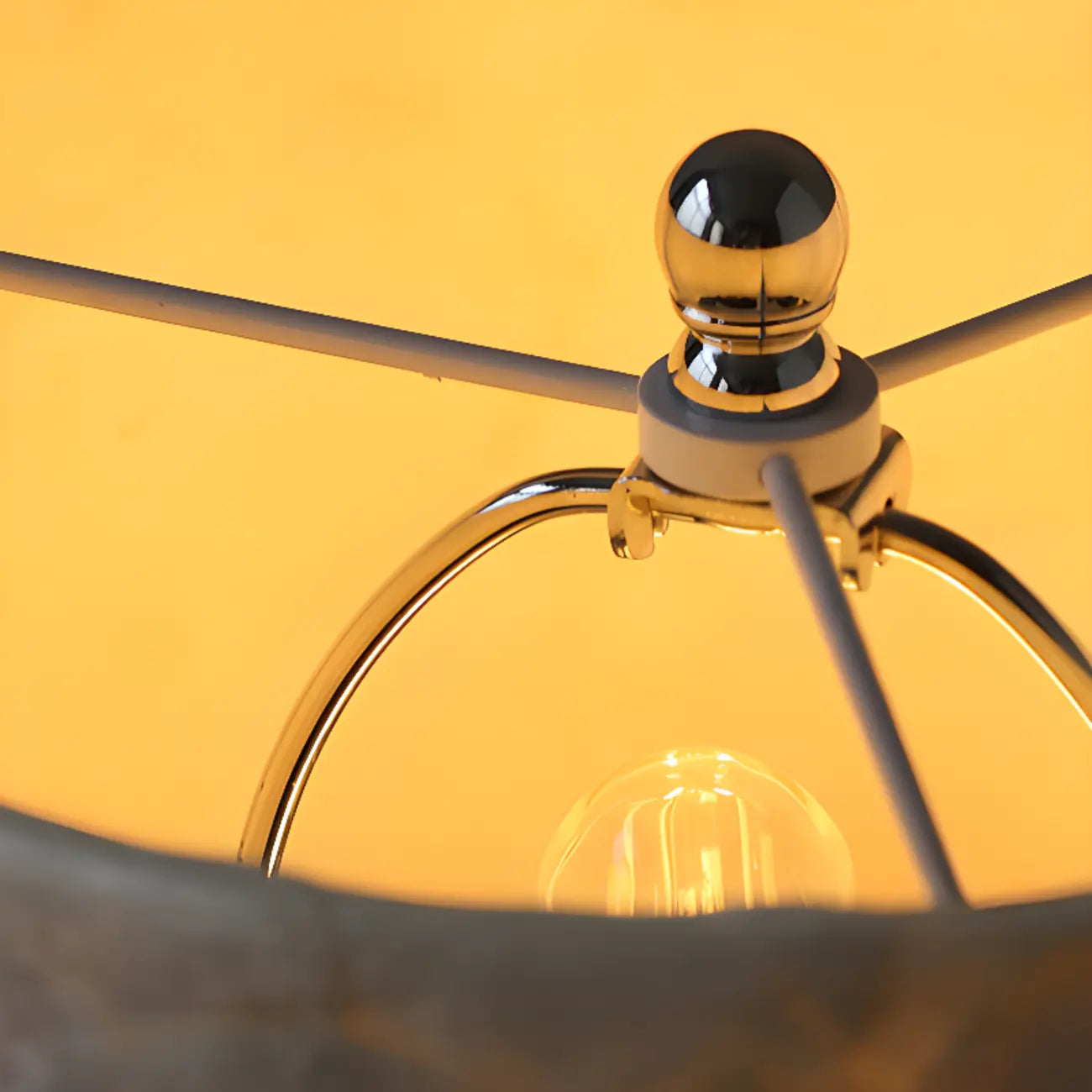 Lampe de table moderne en forme de coquillage avec abat-jour géométrique, LED