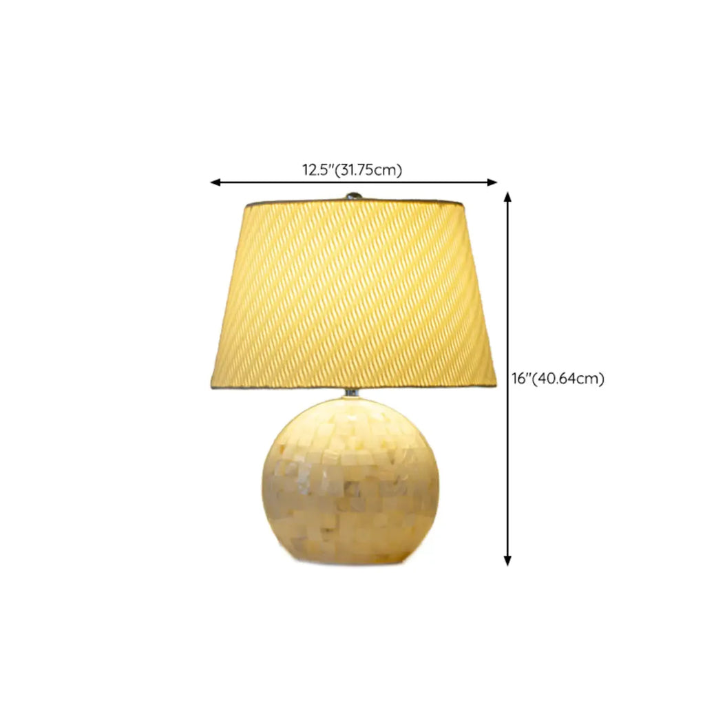 Lampe de table moderne en forme de coquillage avec abat-jour géométrique, LED