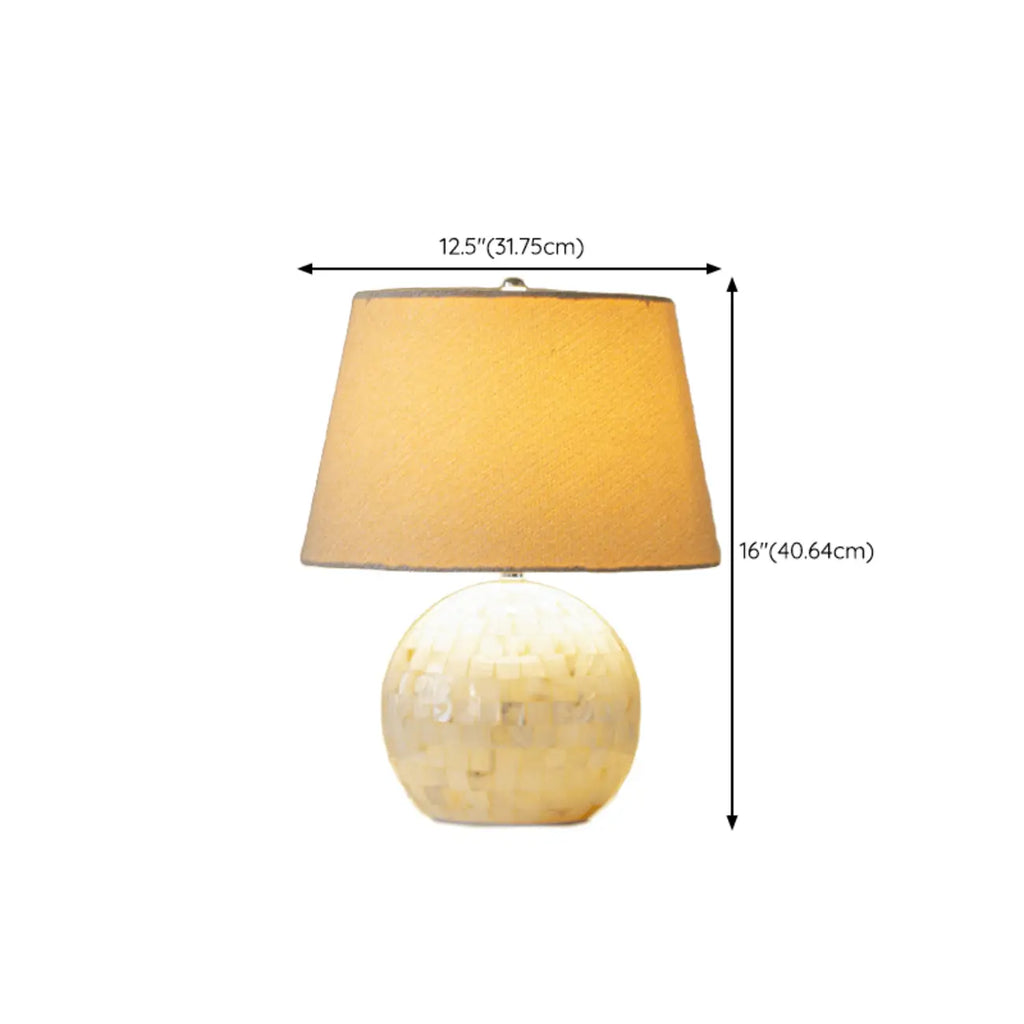Lampe de table moderne en forme de coquillage avec abat-jour géométrique, LED