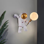 Applique murale LED en forme d'astronaute pour la décoration de chambre d'enfant