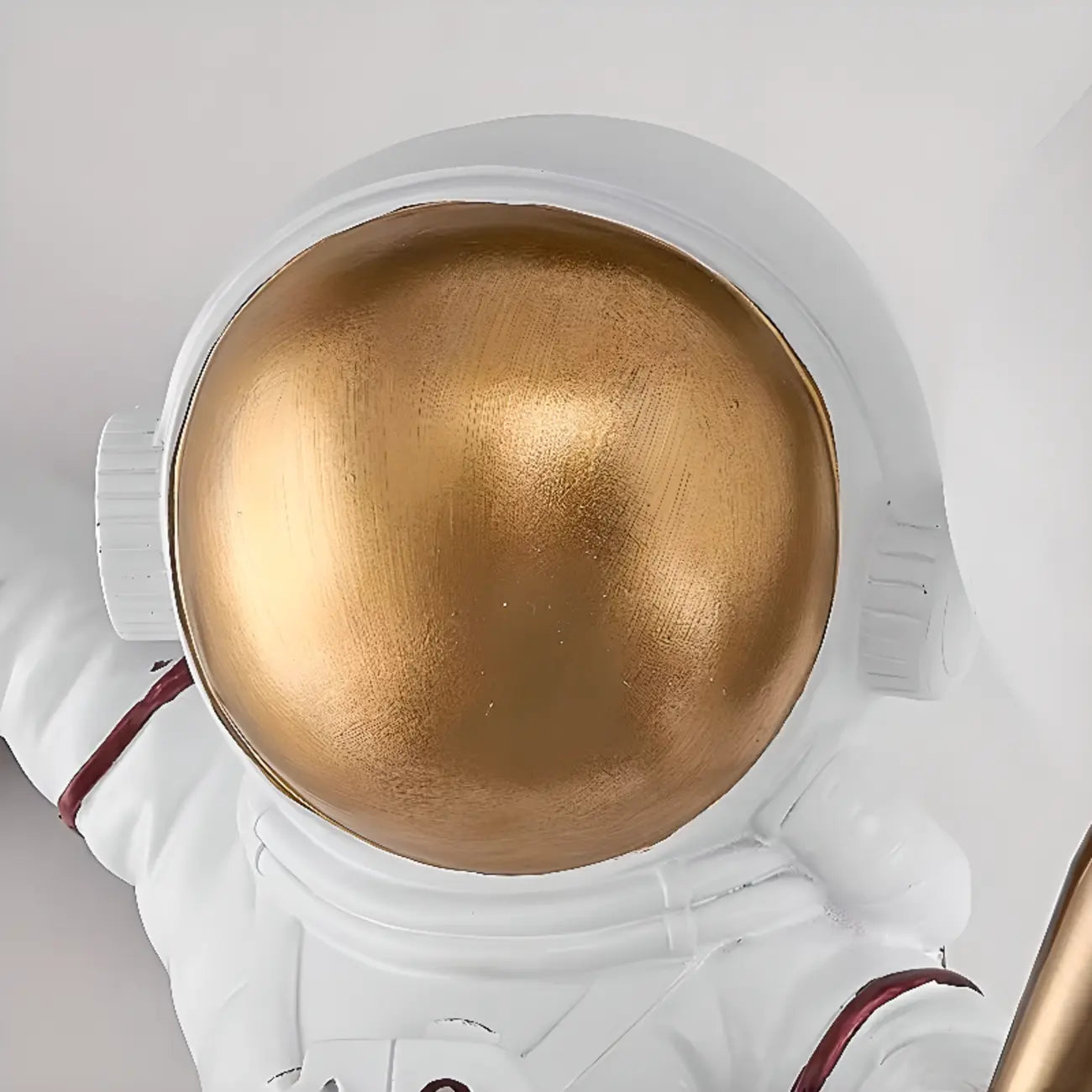 Applique murale LED en forme d'astronaute pour la décoration de chambre d'enfant