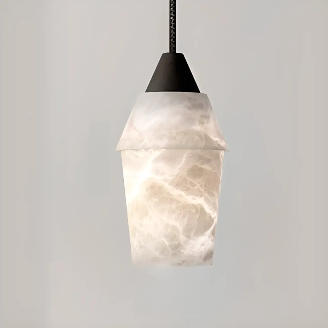 Suspension Art Déco simple conique en albâtre avec corde