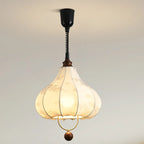 Suspension Art Déco en tissu à motif de pétales de fleurs