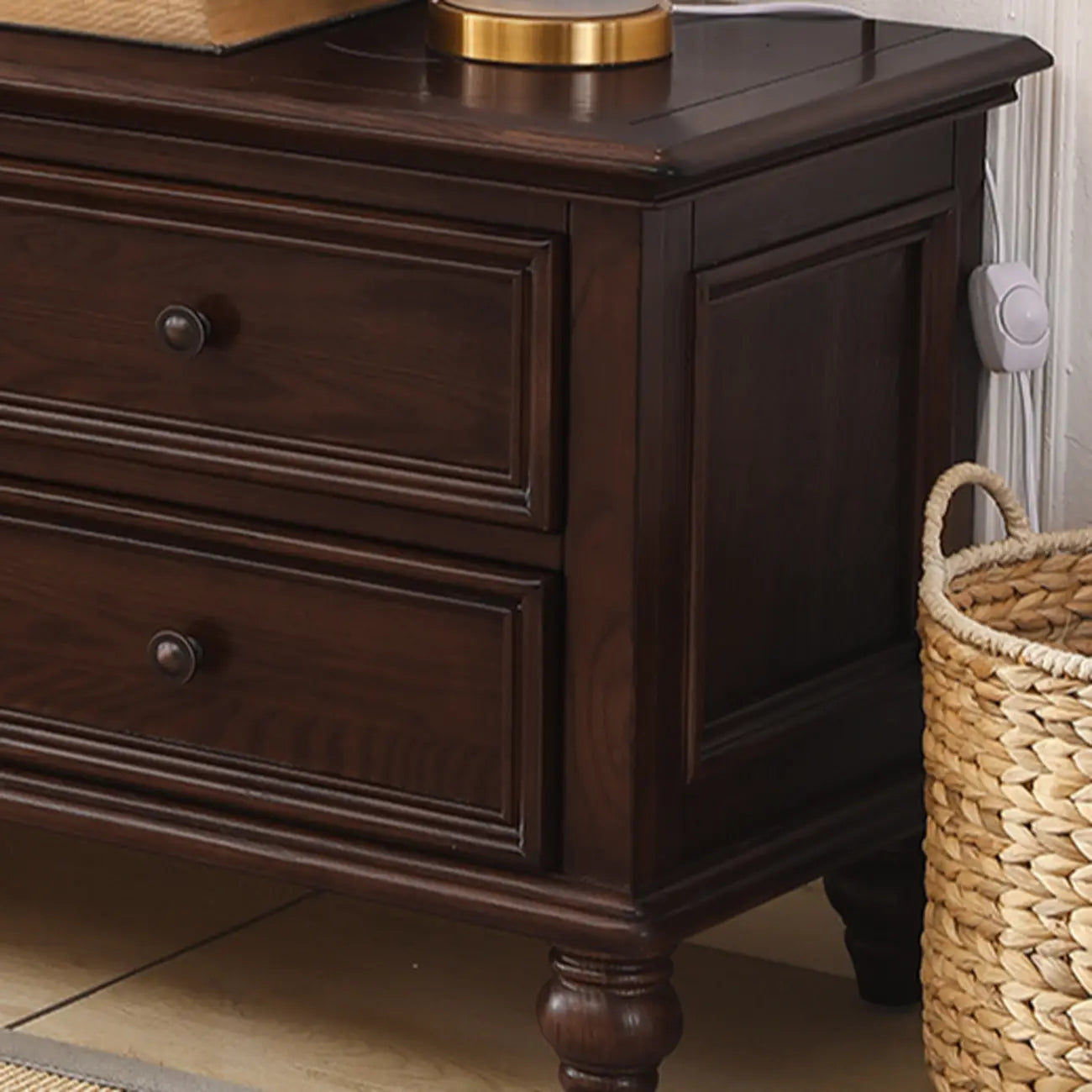 Meuble TV moderne mi-siècle Sepia Shaker avec tiroirs