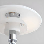 Lampadaire minimaliste en métal avec abat-jour en verre pour salon