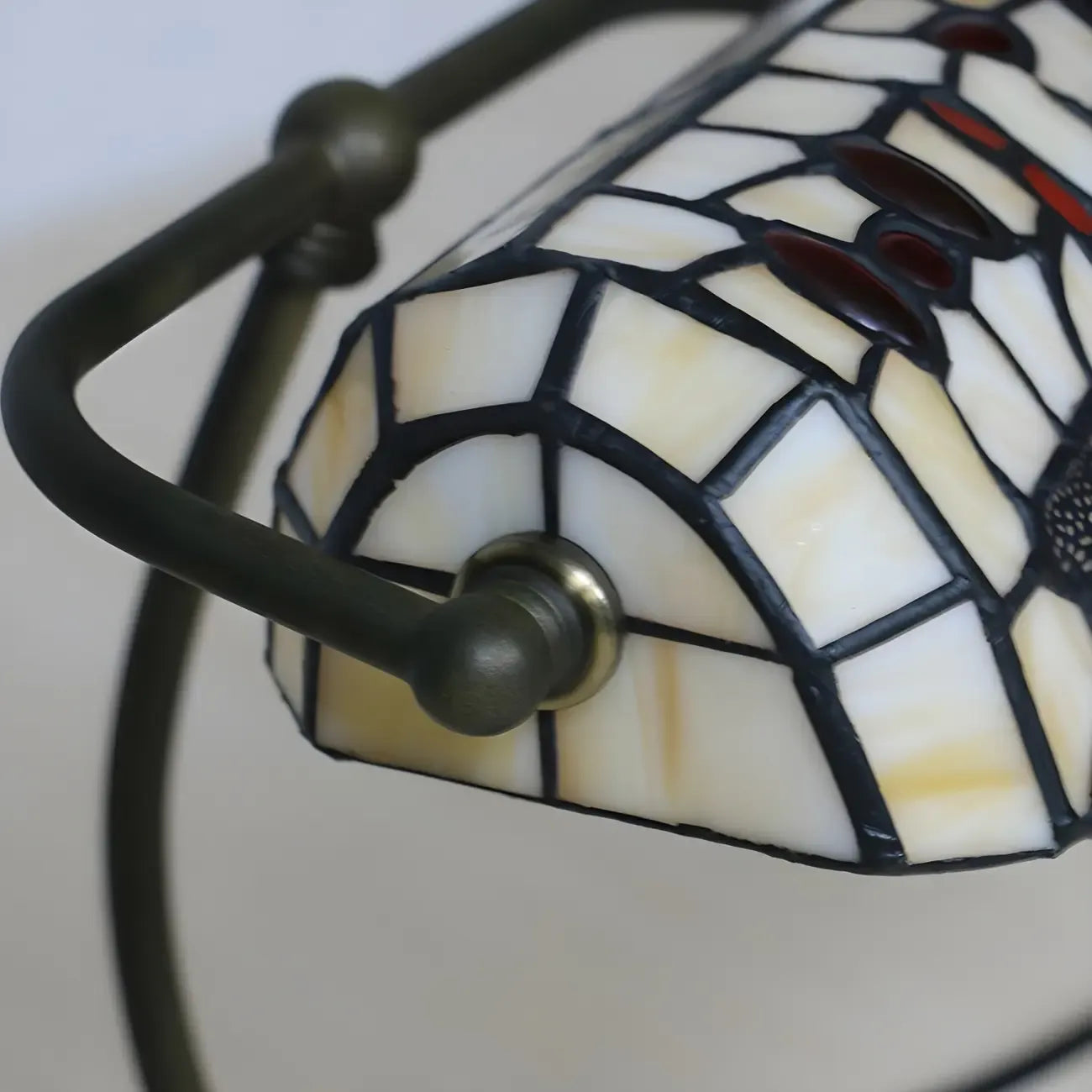 Lampe de table Tiffany Vintage à pied en vitrail libellule