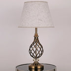 Lampe de chevet LED géométrique en tissu, base en laiton antique